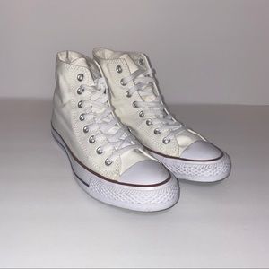 Converse Chuck Taylor Unisex High Tops white
